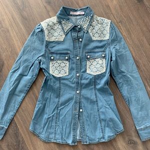 Denim shirt with pearling details